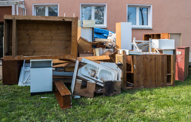Best Local Junk Hauling  in Frankfort, MI